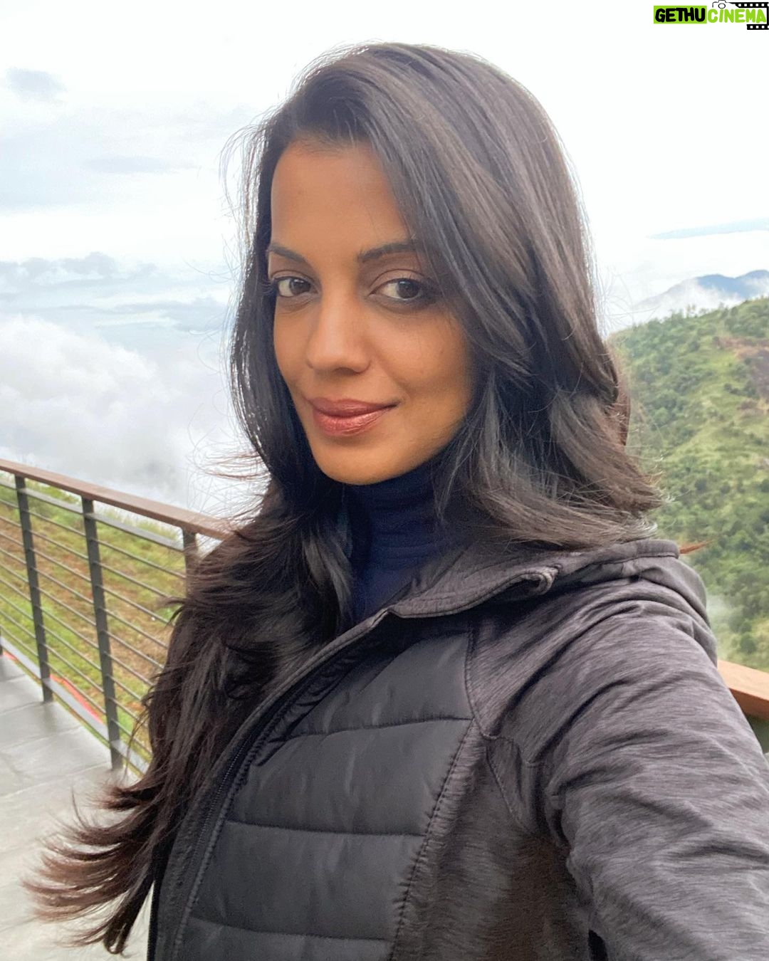 Mugdha Godse Instagram - Mesmerised with Nilgiris… just loving it… ❤️😇 @amaranilgiris #nilgiris #nature #love #gratitude #amaranilgiris AMARA