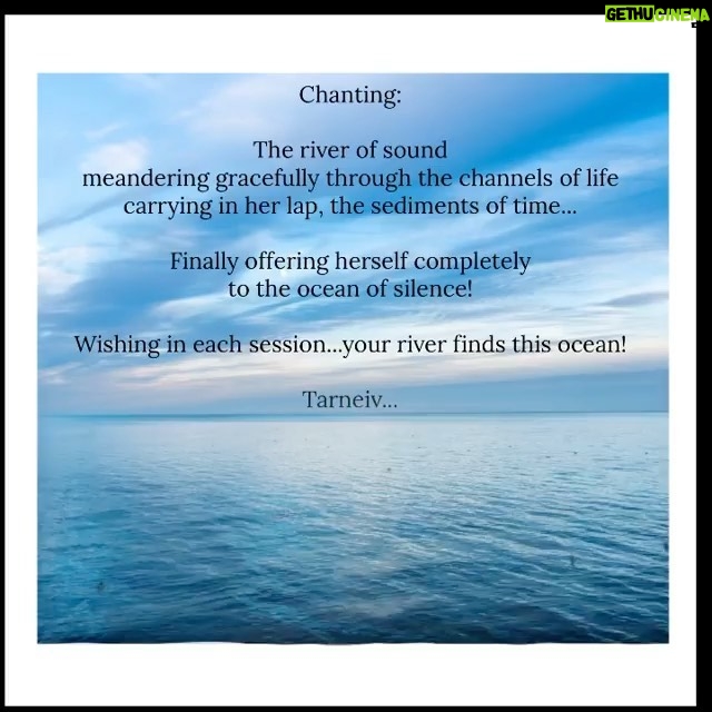 Mugdha Godse Instagram - Chanting 🙏🏽🙏🏽🙏🏽 In the words of my beloved Master! To learn about transforming practices and teachings of my Master ‘Tarneiv’ Ji… 🙏🏽🙏🏽🙏🏽 Follow @belly_group #tarneivji #bellygroup #bellymaster ##gratitude #love #divine #be #happy #bliss #belly #happiness #peace #joy #chanting #omnamobhagavatevasudevaya💕🌹🌷🙏 #onbv PC: @__anneeka__ Music: @aviraasmusic
