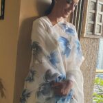 Mugdha Godse Instagram – The Hues of Evening… 💙🌼

My saree love continues in this beautiful piece by @beatitude_stories 
#gratitude #evening #love #saree #collab #thankyou #silence #peace #be #joy #sunset #stories