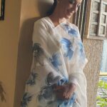 Mugdha Godse Instagram - The Hues of Evening… 💙🌼 My saree love continues in this beautiful piece by @beatitude_stories #gratitude #evening #love #saree #collab #thankyou #silence #peace #be #joy #sunset #stories