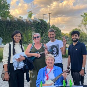 Mugdha Godse Instagram - Creating happy memories... Jamming with a bunch of talented musicians from the #terryfoxfoundation at #huntsville #canada #canada🇨🇦 ... #music #happiness #fun #joy #laughter #terryfox #terryfoxfoundation #cancerawareness #canada