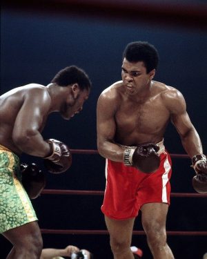 Muhammad Ali Instagram - Joe Frazier defeated Muhammad Ali in “The Fight of the Century” via unanimous decision. Frazier knocked down Ali in the 15th round with his signature left hook.⁣
⁣
📸: @neilleiferphotography⁣
⁣
 ⁣
#MuhammadAli #Icon #JoeFrazier #FightOfTheCentury #1971 #LegendaryBoxing #NeilLeiferPhotography #BoxingIcon #HistoricMoment