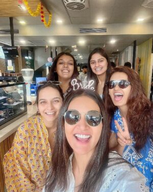 Mukti Mohan Instagram - We’re not aging we’re marinating in joyful company! #throwback to the most impromptu #bachelorette trip! Love you @shrishti_dhillon @anamika.m.yadav @kmohan12 and @mohanshakti akka for planning the most memorable trip evaaa! 💃🏻💫🫶🏻🥹🧿 

Ahem ahem jealous much @whokunalthakur 👀 😆