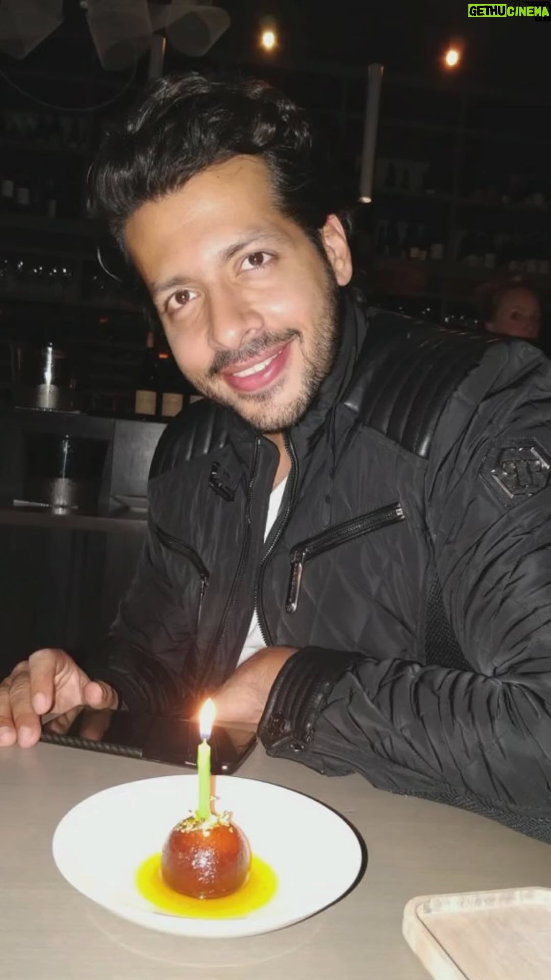 Mukti Mohan Instagram - To the most KAMAAL soul! My JAANZUAA @nihaarpandya Happiest Birthday to the most genuinely wonderful person, dost, son, husband, father, Bro and each role you play with absolute perfection, strength and joy! On your birthday, I want you to know how much you mean to all of us and how grateful we are to have you in our lives. Cheers to learning from you each time I speak with you! I wish sincerely wish 💫 you live each moment FULLY WITH UTMOST LOVE AS YOU ALWAYS DO and ACHIEVE GREATEST SUCCESS GLORY THAT YOU DESERVE 🧿🤍