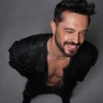Murat Boz Instagram - Smile, while can 📷: @please.no.photoss