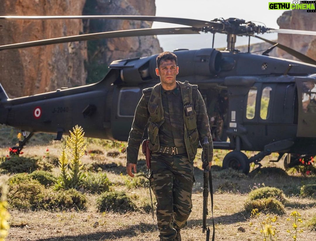 Murat Yildirim Instagram - “Yer Eksi İki” sinema filmimizden…🎬