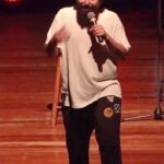 Murilo Couto Instagram - Estão acontecendo umas coisas estranhas nos meus shows... #MuriloCouto #StandUpComedy #Humor