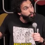 Murilo Couto Instagram - Vocês não acham que eles estão complicando demais uma coisa que todo mundo já sabe? 🤣 #MuriloCouto #StandUpComedy #humor