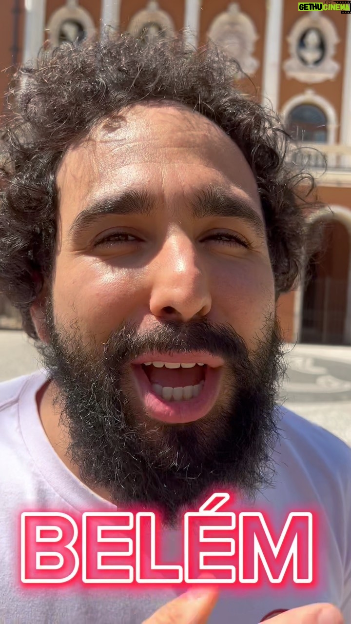Murilo Couto Instagram - BELÉM! Chegou o dia! Vou estar pela primeira vez profanando o sagrado palco do Teatro da Paz! 🤘🤘Os ingressos já estão à venda! Já foram mais de 100 na primeira hora então corre e garante o teu! @semcenario