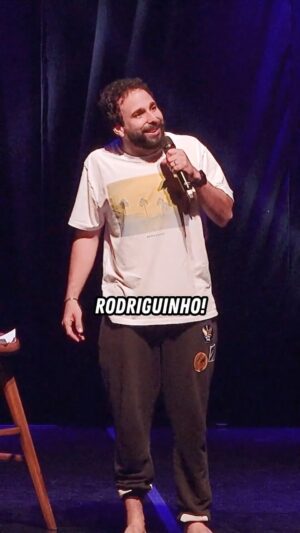 Murilo Couto Instagram - Rodriguinho, seu Travesso!
(Video completo no YouTube)

Próximos Shows:
27. JANEIRO
(Murilo Coach)
TEATRO UNIP
SÁBADO | 21H
BRASÍLIA - DF
----------------------------
18. FEVEREIRO
TEATRO MONTE CARMO
DOMINGO | 18H
BETIM - MG
----------------------------
24. FEVEREIRO
TEATRO DOM BOSCO
SÁBADO | 20H
CAMPO GRANDE - MS