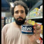 Murilo Couto Instagram - Chegou o meu mais novo empreendimento😂 Para você que está sem dinheiro para fazer implante na Turquia mas não quer perder o estilo! Marque aquele seu amigo que precisa receber um "Calvo" de presente! #MuriloCouto #StandUpComedy