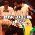 Murilo Couto Instagram - Já mandaram nude vestida de milho? O dia que meu show virou o Casos de família. Completo no YouTube. Próximos Shows: Ingressos em www.murilocouto.com.br/agenda 12.MAIO TEATRO OPUS FREI CANECA SEXTA | 23H59 SÃO PAULO / SP -———————— 19.MAIO TEATRO OPUS FREI CANECA SEXTA | 23H59 SÃO PAULO / SP -———————— 20.MAIO TEATRO BOURBON COUNTRY SÁBADO | 20H PORTO ALEGRE/RS -———————— 26.MAIO TEATRO OPUS FREI CANECA SEXTA | 23H59 SÃO PAULO / SP -———————— 27.MAIO TEATRO CARITAS SÁBADO | 21H SÃO PAULO/SP -———————— 02. JUNHO TEATRO RIOMAR RECIFE SEXTA | 20H RECIFE/PE -———————— 03. JUNHO TEATRO RIACHUELO NATAL SÁBADO | 21H NATAL/RN -———————— 04. JUNHO TEATRO RIOMAR FORTALEZA DOMINGO | 19H FORTALEZA/CE -———————— 10. JUNHO TEATRO BOM JESUS SÁBADO | 21H CURITIBA/PR -———————— 11. JUNHO TEATRO MUNICIPAL DE ITAJAÍ DOMINGO | 19H ITAJAÍ/SC