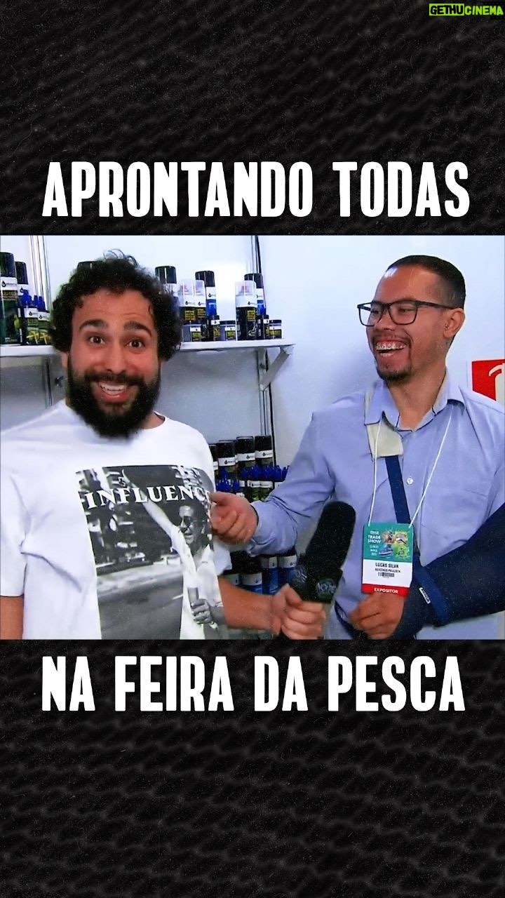 Murilo Couto Instagram - Fui na Feira da Pesca fazer umas graça. Matéria completa no YouTube do @sbtthenoite