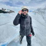 Murilo Couto Instagram - Reis da Patagônia! Clima suave do verão de El Calafate me lembrou Belém❄️. Muito obrigado @brasileirosemelcalafate e @flexviagens e @polianacamelo que fizeram tudo por nós nessa viagem! Glaciar Perito Moreno