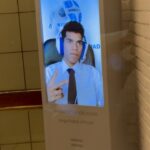 Murilo Couto Instagram - Uau. Isso é muito black mirror! Quais as próximas profissões que vão ser substituídas por um streamer? #futuro #chatgpt #blackmirror #casimiro