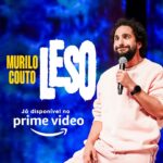 Murilo Couto Instagram - Escreve aqui a que piada tu mais gostou nesse show! A melhor vou postar no reels. Se ainda não viu vai lá no @primevideobr agora e assiste! Ah. Quem puder printar essa imagem e postar no seu insta eu agradeço. Não pago, mas agradeço. #Leso