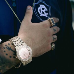 Murilo Couto Instagram - DRX ft. EMICOUTO - DETROIT RExPA 🏆

Disponível dia 16/01 no canal THE ROCHA ⚡️

Sem choro.