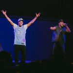 Myke Towers Instagram - El público sintió la adrenalina cuando salió @xander.zayas a cantar #HORACERO Gracias por caerle brother!!! Todo el mundo pendiente 9 de Diciembre su próxima pelea #lveutour #vltnlm #youngkingz