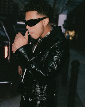 Myke Towers Instagram - Mala o buena la intención es lo que cuenta #youngkingz