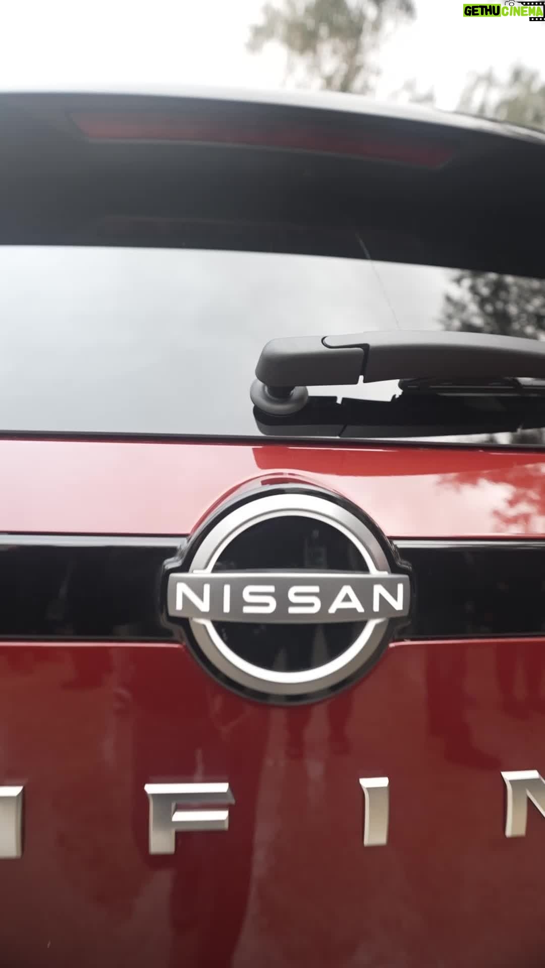 Myke Towers Instagram - #Ad Las Vegas vibr贸 a nuestro ritmo en el Super Musical presentado por Nissan. Check out el detr谩s de c谩mara 馃摳. Presentado por Nissan, desata la diversi贸n para todos. @nissanusa
