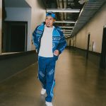 Myke Towers Instagram - Yo tengo claro que hay pal de cabrnes que por ti hacen fila, Así que si quieres vacila #vltnlm #youngkingz