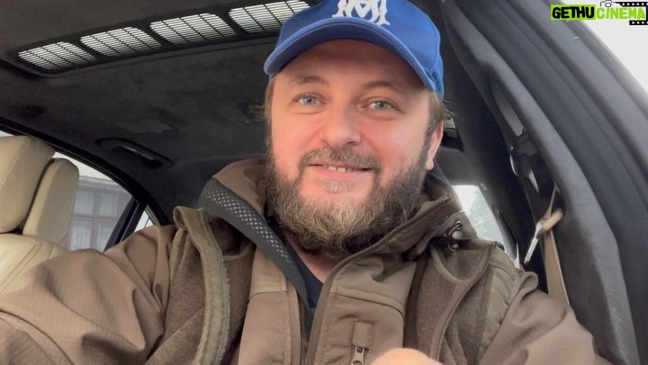 Mykhailo Khoma - 19.1K Likes - Вітаю наних Захисників і Захисниць
з Днем Захисника України 💙💛