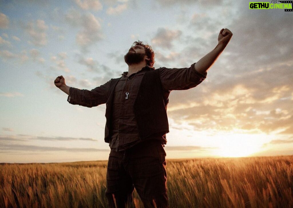 Mykhailo Khoma Instagram - З Днем Української Державності!!! Істина одна - соборна, незалежна, вільна Україна!!! Ukraine