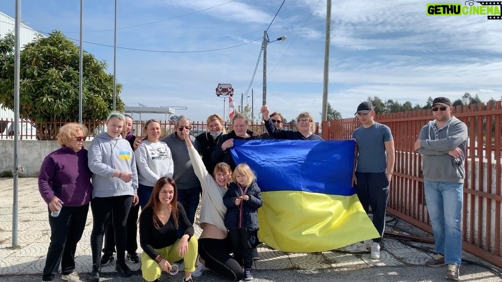 Mykhailo Khoma - 15.8K Likes - Українці у Португалії самоорганізувались і вже відправили допомогу !!!!! ДЯКУЄМО!!!!
Слава Україні🇺🇦