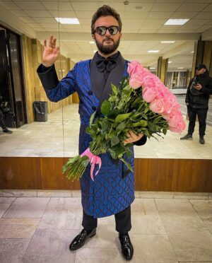 Mykhailo Khoma Instagram - @polyakovamusic ти КОРОЛЕВА👸🏼
Дякую тобі за вчорашнє ШОУ
Люблю тебе❤️ 
Щасливі люди на Землі☺️