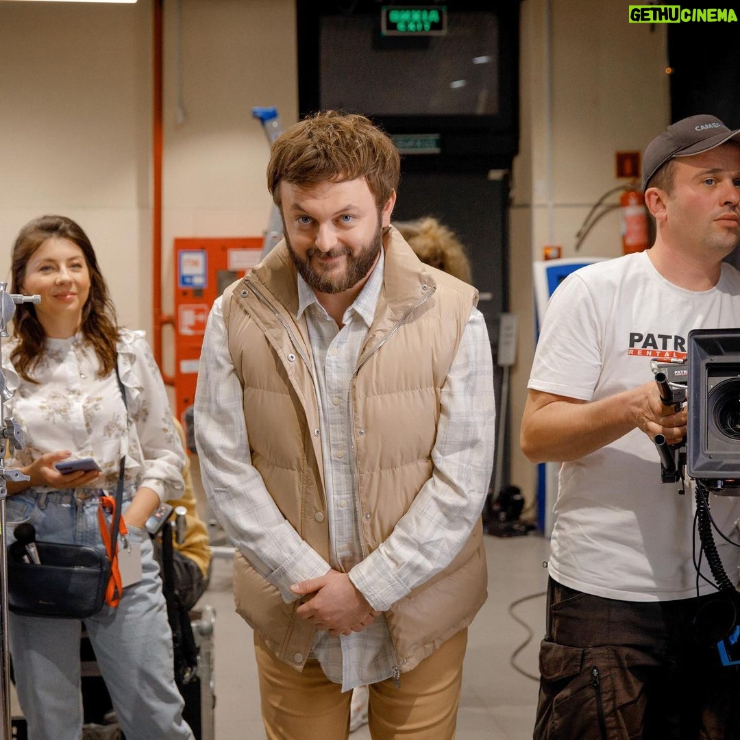 Mykhailo Khoma Instagram - Готуємо щось неймовірно надихаюче з @atb.market.official і @tabletochki_ Вже зовсім скоро!