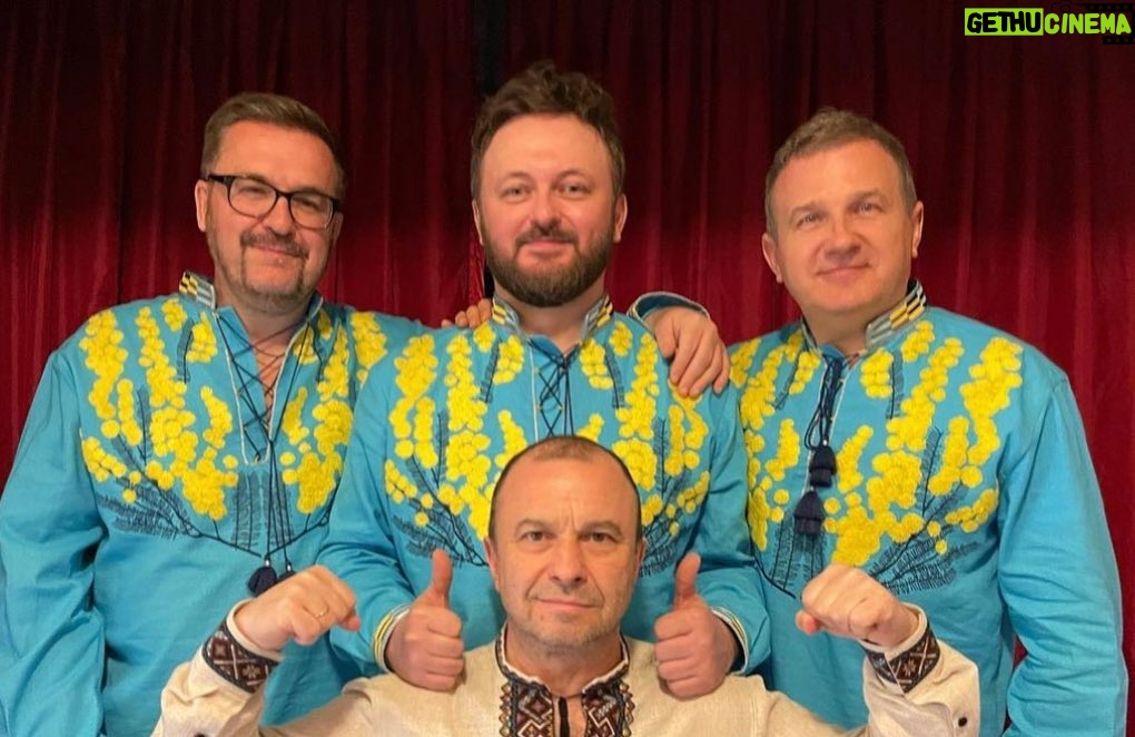 Mykhailo Khoma Instagram - Христос Воскрес!!! Прага, дякуємо, ти як завжди неперевершена❤️ Слава Україні💙💛