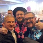 Mykhailo Khoma Instagram - Сіємо, сіємо посіваємо з Новим Роком Вас вітаємо!!! Дякуємо всім за вчора!!! Солідна справа зроблена !!! Ще раз дякуємо величезне✊💙💛