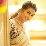 Myna Nandhini Instagram - Come and witness the 1st ever Diamond Festival with 0% wastage and 0% Making charges for all diamond products at Challani Jewellery Mart. Unique collections and exquisite designs at your favourite budget. HAPPENING NOW AT CHENNAI & MADURAI