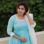 Myna Nandhini Instagram - Thank you sou much for this amazing dress from @chakrabortymukta Camera @skmani_photography thanks da thambi alaha yeduthuruka @local_vj_mani