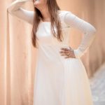 Myna Nandhini Instagram - Beautiful amazing dress from @ivalinmabia and camera @skmani_photography @local_vj_mani ❤️😘🥰
