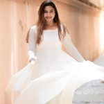 Myna Nandhini Instagram - Beautiful amazing dress from @ivalinmabia and camera @skmani_photography @local_vj_mani ❤️😘🥰