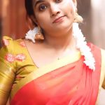 Myna Nandhini Instagram - Beautiful half saree from @chakrabortymukta Camera @skmani_photography 😍