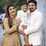 Myna Nandhini Instagram - Our first Family photoshoot❤️❤️❤️ Concept / show producer : @shamini_shankar_official Photographs by : @sathish_photography49 Costume by : @shahid_7creations Female : @nidhis_journal Makeup & hair : @dhana_makeupartistry Jewellery: @chennai_jazz Location : @saverahotelchn