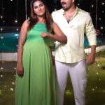 Myna Nandhini Instagram - #tumtumsong ❤️❤️❤️ #trendingreels @myna_nandhu Singer - @roshini_singer Dress - @chakrabortymukta