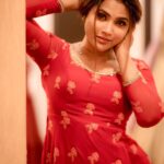 Myna Nandhini Instagram - 🥰🥰😍❤️❤️❤️ pc @camerasenthil Disgner @nirali_design_house Makeup @makeupartistrybykavithasekar