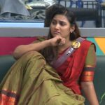 Myna Nandhini Instagram - அறிவை விட முக்கியமானது, உங்கள் இலக்கை அடைய உங்கள் விருப்பம். Wardrobe - @ivalinmabia