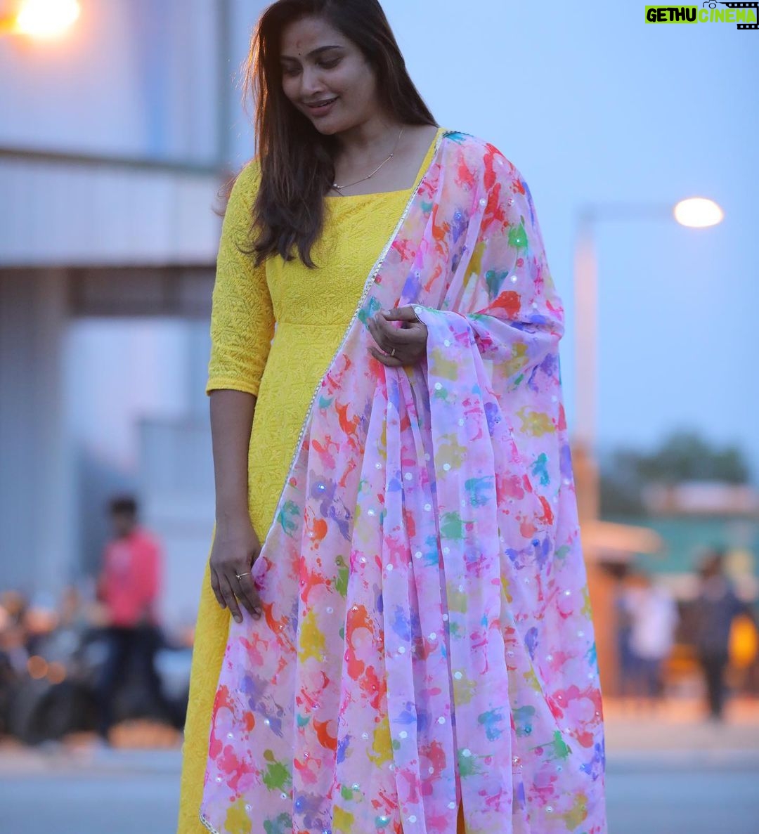 Myna Nandhini Instagram - Nice colour combo beautiful dress from @deepoo_designers