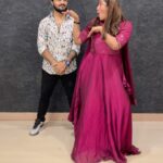 Myna Nandhini Instagram - Yaaa wait 🤷🏻‍♂️ . . @myna_nandhu ❤️🧿 . . #trend #reelitfeelit #instagramreels #explorepage #reels #loveyourself #myna