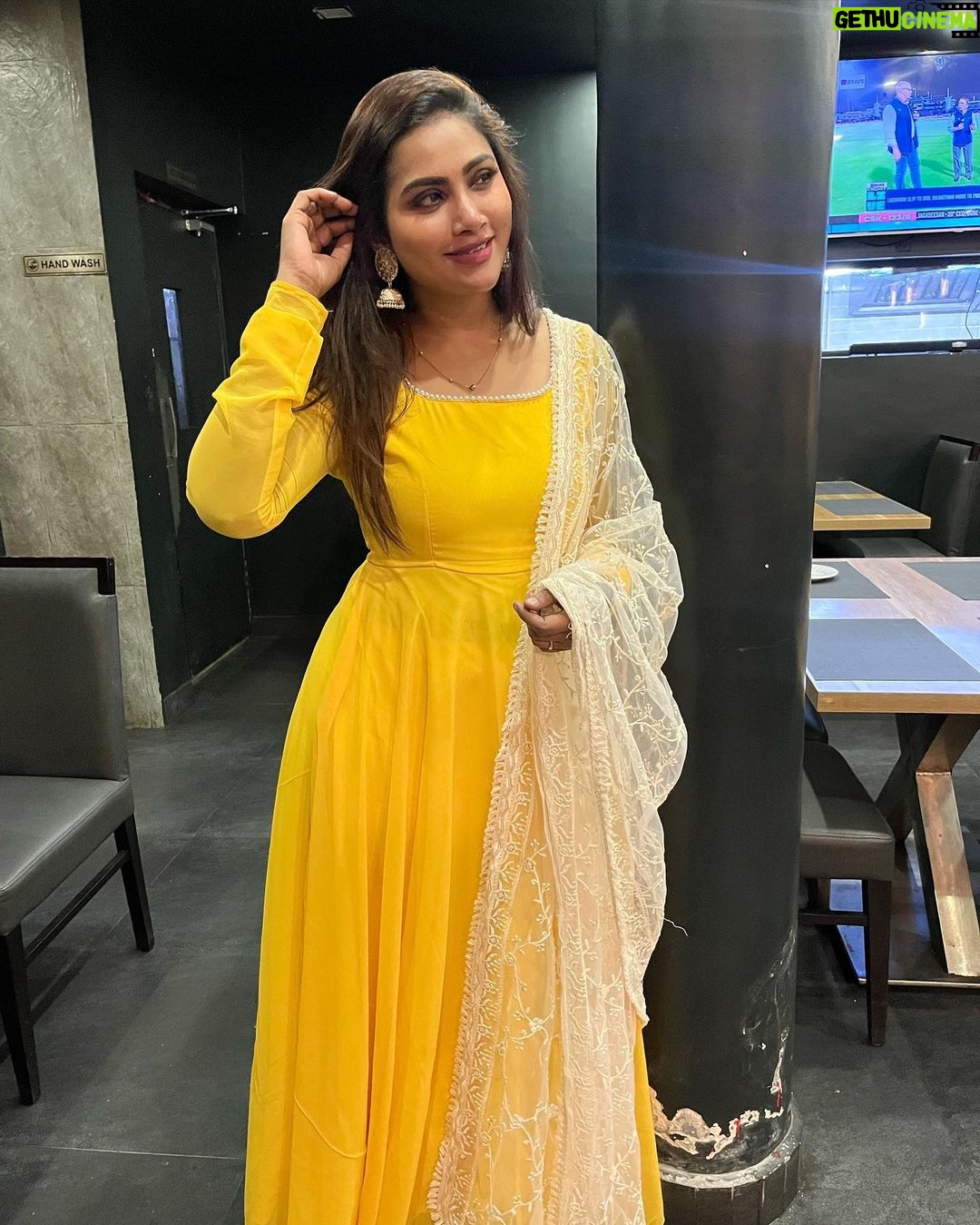 Myna Nandhini Instagram - Beautiful dress from my fav one @chakrabortymukta