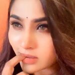Myna Nandhini Instagram –