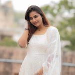 Myna Nandhini Instagram - Very very happy new year all my Challakutty s 🥰😍 dress from @chakrabortymukta photography @skmani_photography #2024 #happynewyear #positivevibes #happy #vijaytelevision #tamilmovies #love