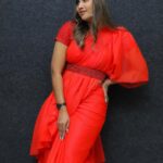 Myna Nandhini Instagram - ❤️😍 @poovarasanphotography