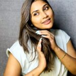 Myna Nandhini Instagram - #Beautifulexperience #haircolouring #nailextensions @iam_yogeshwaram @zazzlesalons