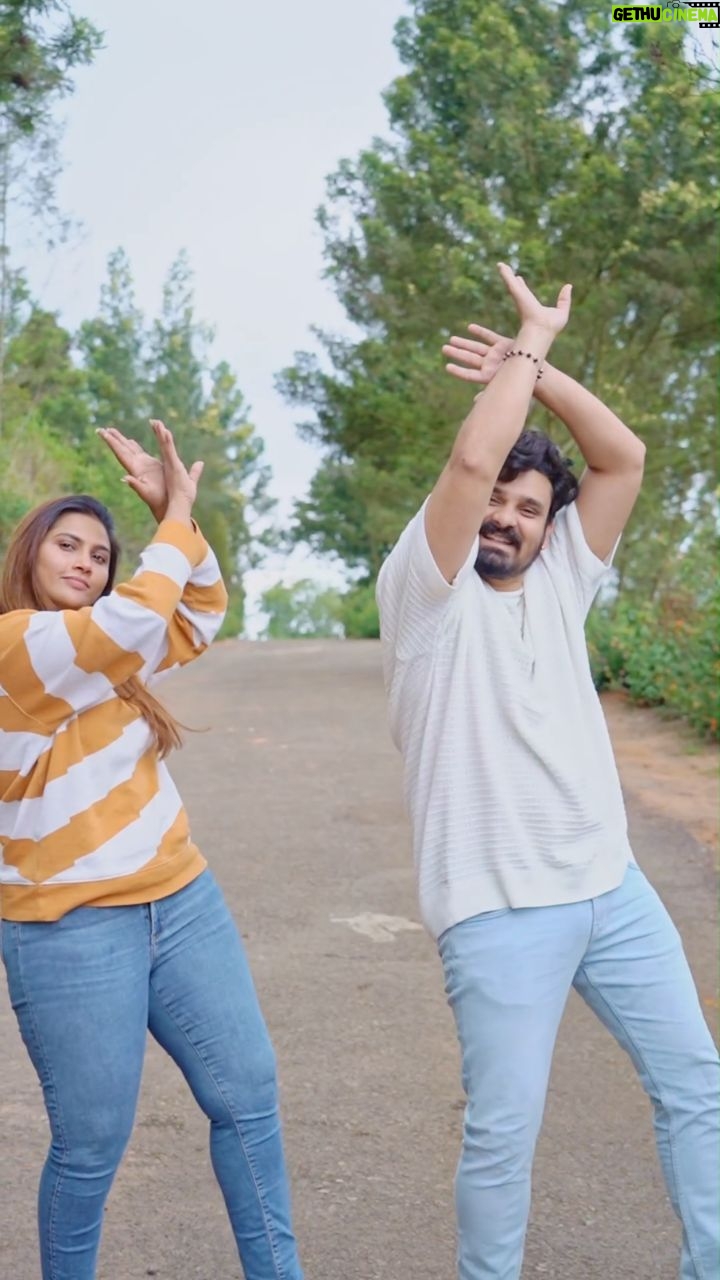 Myna Nandhini Instagram - #jawan #ramaiyavastavaiya #reelsinstagram @iam_yogeshwaram Coonor, Ooty