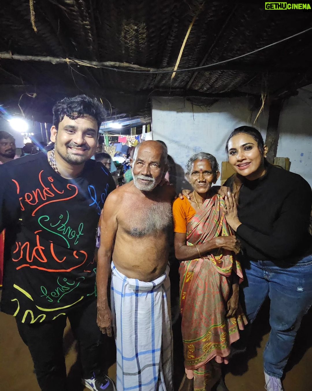 Myna Nandhini Instagram - Periyavanga blessing irruntha life fulla happiness irrukum 50years of their couple life..... We are stepping into 4th year happy anniversary papa @myna_nandhu love u lot 😘 💖 ❤️